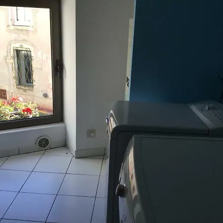 Aux Cornettes Apartment *